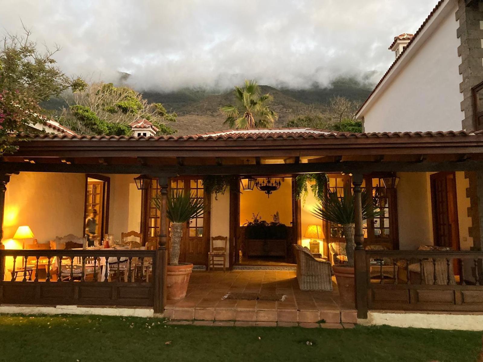 La Rayuela Suites Frontera Bagian luar foto